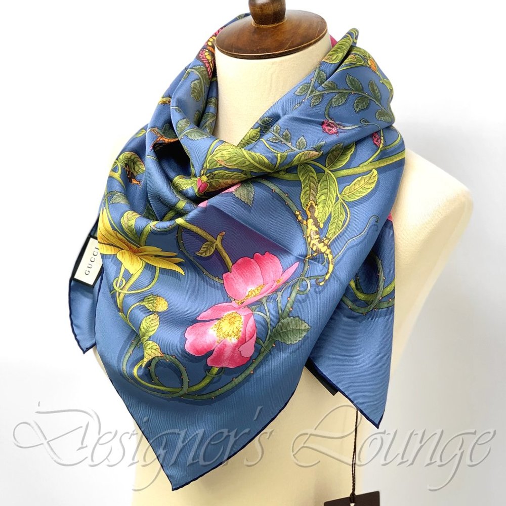 ⚡️SOLD! NWT GUCCI Sky Blue Flower Web Silk Scarf - Picture 6 of 7